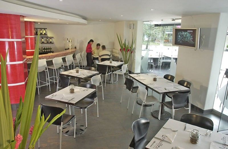 Nh Bogota Pavillon Royal Hotel Exterior photo